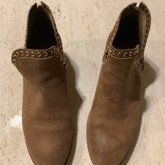 Vince Camuto Studded Tan Ankle Booties - Picture 3 of 4